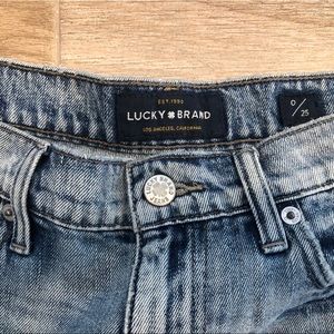 Lucky Brand Distressed Jean Shorts“The Cut Off”